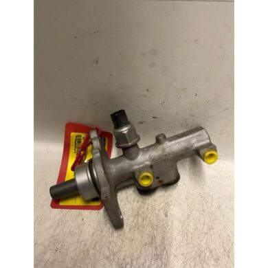 Citroen C3 1.6 16V Master cylinder NFU 2002 4601L9