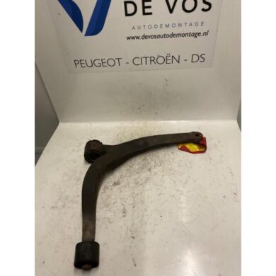 Citroen XM 2.0 Turbo Front wishbone, left 1997 352089