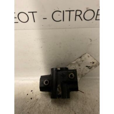 Citroen Xantia 1.8i X,SX Verdeelblok Stuurbekrachtiging 1994 402400