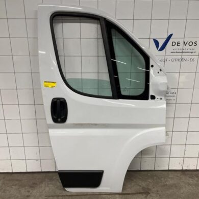 Opel Movano 2.2 D 140 Front door 4-door, right 2022 1682477280