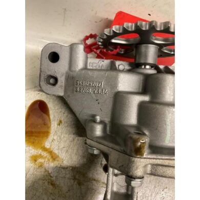 Peugeot 406  Oil pump 1998