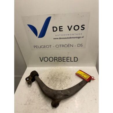 Citroen Xantia 1.8i Front wishbone, left 1998 3520C1-1607312780