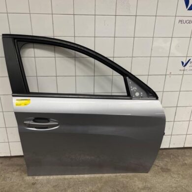 Peugeot 208 1.2 Vti 12V PureTech 100 Front door 4-door, right 2020 9827577580-9829810480