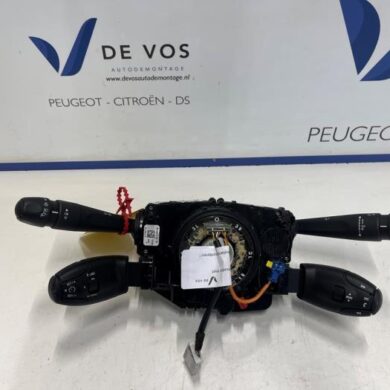 Peugeot 208 1.2 Vti 12V PureTech Multi-functional window switch 2017 96749245ZD