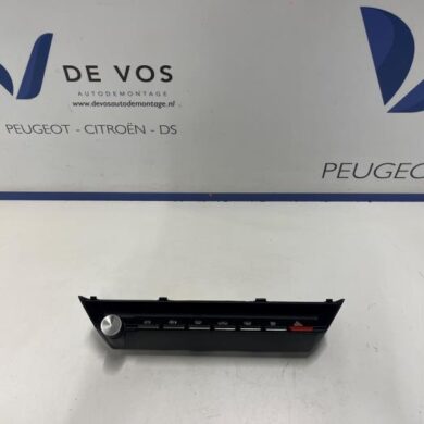 Peugeot 308 1.6 16V HYbrid 180 e-EAT8 Kachel Bedieningspaneel 2023 98350200ZD