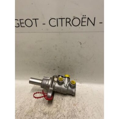 Citroen C1 1.0 12V Master cylinder CFA 2006 4601R3