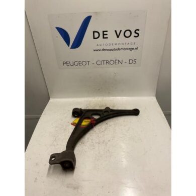 Peugeot 405 1.8 SRi,Gri Draagarm rechts-voor 1995