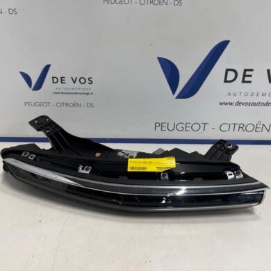Citroen C5-X  Dagrijverlichting rechts 2021 YL01880580