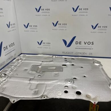 Peugeot 308 1.2 PureTech Hybrid 136 Motor Beschermplaat 2023 9856649080