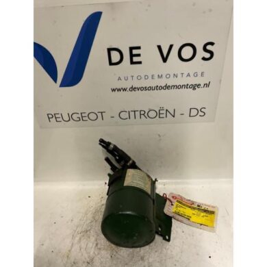 Peugeot 405 2.0 Turbo 16 4x4 LHM Reservoir (vering) 1993 527212