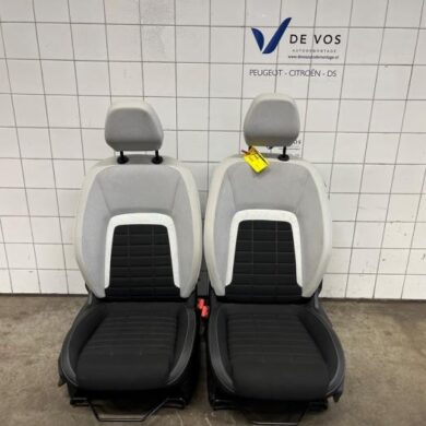Citroen C3 1.2 PureTech 100 Bekleding Set (compleet) 2025