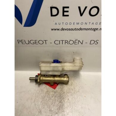 Citroen Jumper 2.8 D Hoofdremcilinder 28HDI-81402343 2001 4601D1