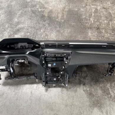 Peugeot 308 1.6 16V HYbrid 225 Dashboard 2022 98392743ZD