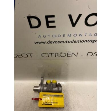 Peugeot 207 1.6 HDi 16V Hoofdremcilinder 9HX-9HX9H02 2009 4601R6