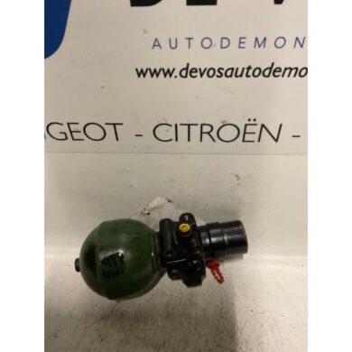 Citroen Xantia 2.0i 16V HD Regelaar (Vering) 1996 95666763-1638043180