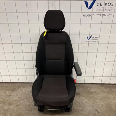 Opel Movano 2.2 D 140 Seat, right 2022