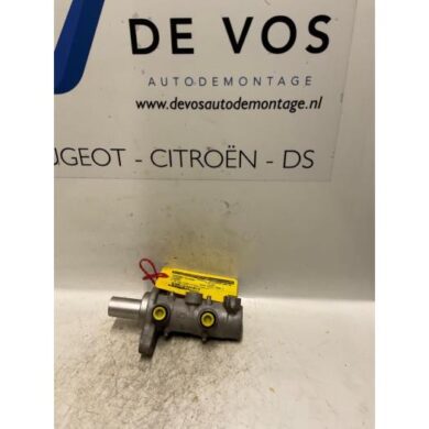Citroen Jumper 3.0 HDi 160 Euro 4 Master cylinder 441021 2009 4601T8