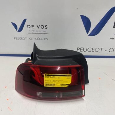 Citroen C4 Cactus 1.2 PureTech 110 12V Achterlicht links 2018 9821349980