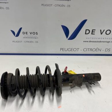 Peugeot 2008 1.5 BlueHDi 100 Schokdemperpoot rechts-voor 2019 9820326280