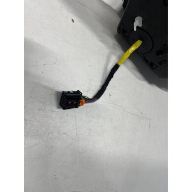 Peugeot 2008 1.2 VTi 12V PureTech 100 Buitenspiegel links 2024 985370309V