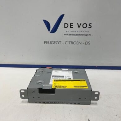 Citroen C5 Aircross 1.2 e-THP PureTech 130 Radio 2020 1671961680-9834626780-1690335180