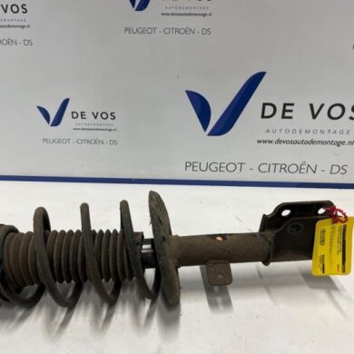 Citroen C5 Aircross 1.2 e-THP PureTech 130 Schokdemperpoot rechts-voor 2020 9833696780