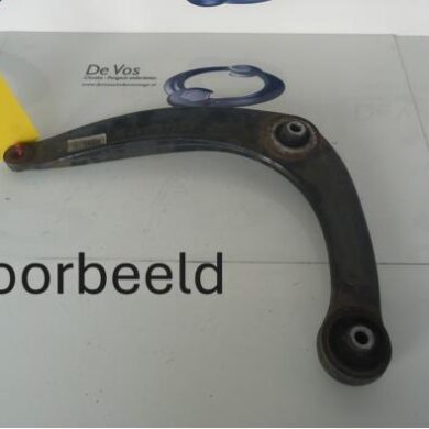 Peugeot 308 1.6 HDi 16V Front wishbone, left 2008 3520V2