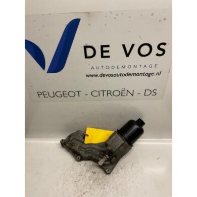 Peugeot 206 1.6 16V Oliefilterhuis NFU 2004 1103P3