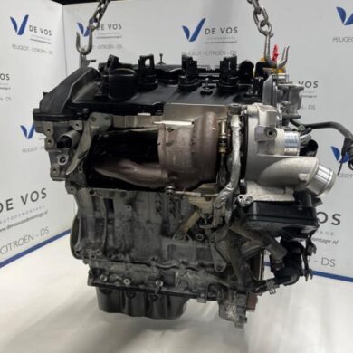 Peugeot 308 1.6 16V HYbrid 180 e-EAT8 Motor 5G06 2023 1656965480-1656965780
