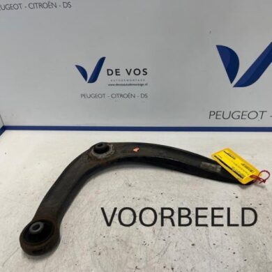 Peugeot RCZ 1.6 16V THP Front wishbone, right 2012 3521V4