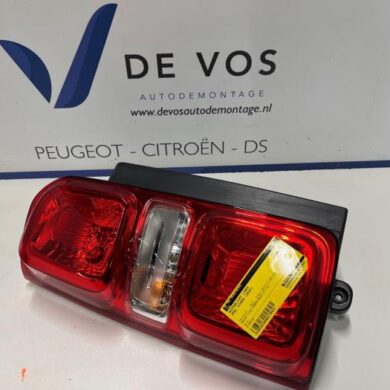 Opel Vivaro 1.5 CDTI 120 Taillight, left 2024 9808243180