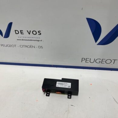 Peugeot 208 1.2 Vti 12V PureTech 100 Phone interface 2020 9831613880-9871182180