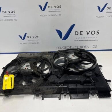 Opel Movano 2.2 D 140 Cooling fan housing 2022 1671896380-1671210180