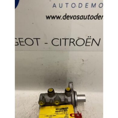 Peugeot Boxer  Master cylinder AMF-4HV 2009 4601T6