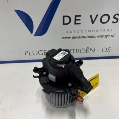 Opel Vivaro 1.5 CDTI 120 Kachel Ventilatiemotor 2024 9849717380