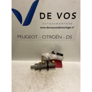 Peugeot Partner  Master cylinder WJZ 1999