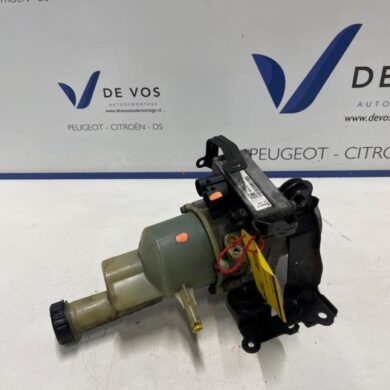 Peugeot Expert 2.0 Blue HDi 120 16V Power steering pump AHK-AH01 2019 1617410580