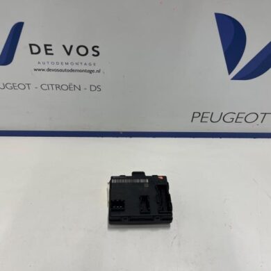 Peugeot 308 1.6 16V HYbrid 180 e-EAT8 Modul (sonstige) 2023 9855237580-1699717880