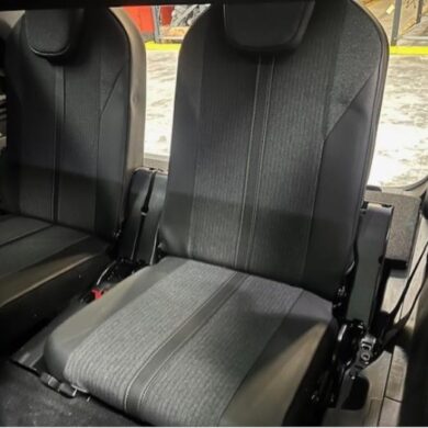 Peugeot 5008 1.2 12V e-THP PureTech 130 Sitz hinten 2020 9812162680-16466349ZE