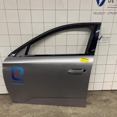 Peugeot 308 1.6 16V HYbrid 180 e-EAT8 Portier 4Deurs links-voor 2023 9837982380