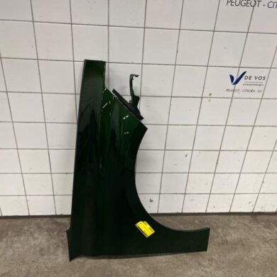 Peugeot 308 1.2 PureTech Hybrid 136 Front wing, right 2023 9837980680