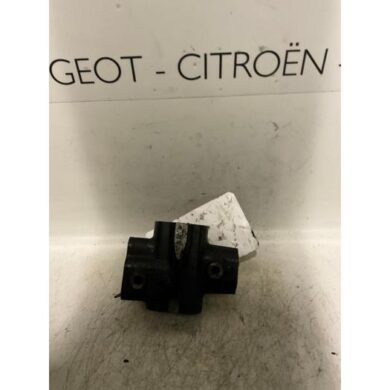 Citroen Xantia 1.8i X,SX Verdeelblok Stuurbekrachtiging 1994 402400