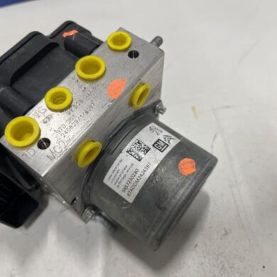 Opel Corsa 1.2 12V 75 ABS Pumpe HMH-HM05 2025 1693232180-9857230280