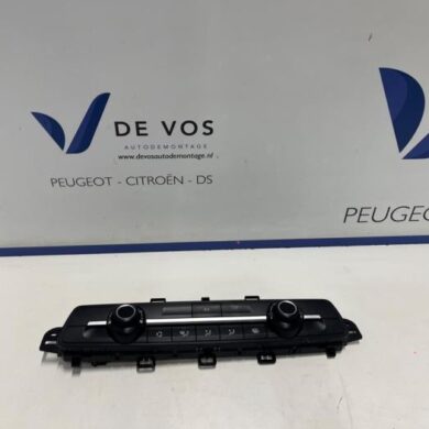 Citroen Jumpy 2.0 Blue HDI 120 Kachel Bedieningspaneel 2021 98340416ZD