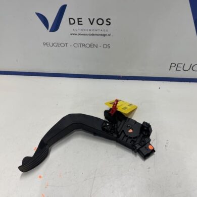 Citroen C3 1.2 PureTech 100 Gaspedaal 2025 9837892280