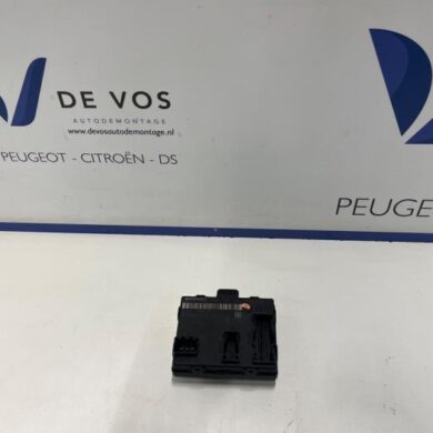 Peugeot 308 1.6 16V HYbrid 180 e-EAT8 Module (diversen) 2023 9855237680-1690044980