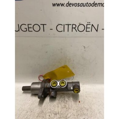 Peugeot 807 2.0 16V Master cylinder RFJ 2007 4601T0