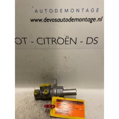 Peugeot 308 1.6 VTI 16V Hoofdremcilinder 5FW 2008 4601V0