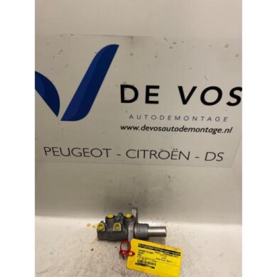Peugeot 5008 2.0 HDiF 16V Master cylinder RHE-RHERH02-RH02 2010 4601T1