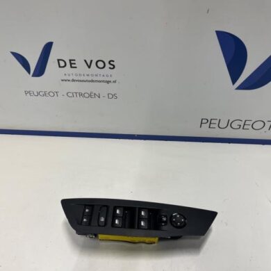 Peugeot 308 1.6 16V HYbrid 180 e-EAT8 Combischakelaar ramen 2023 98349233ZD